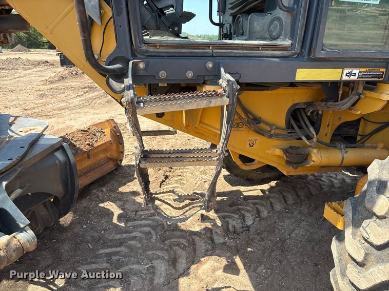 image for item EF3005 2009 John Deere 770D motor grader