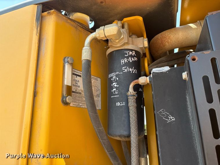 image for item EF3005 2009 John Deere 770D motor grader