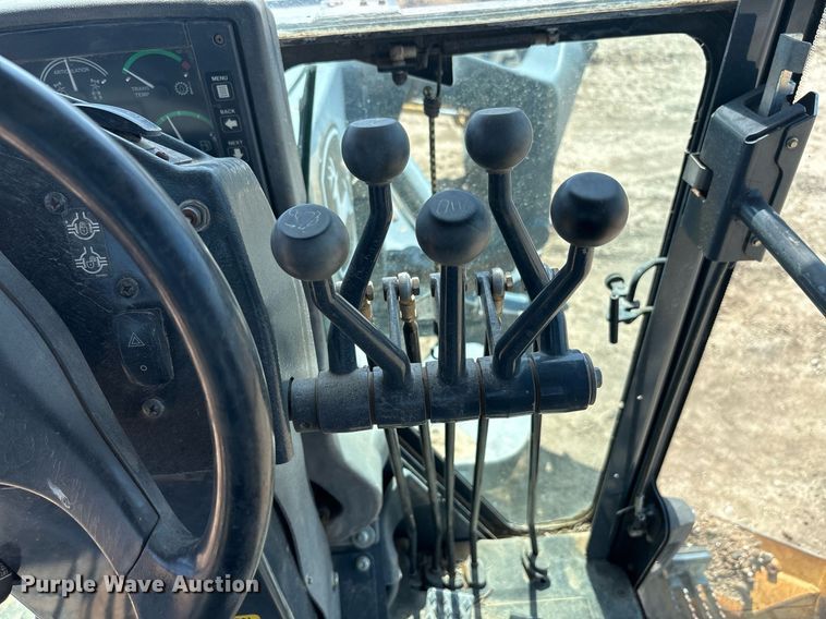 image for item EF3005 2009 John Deere 770D motor grader