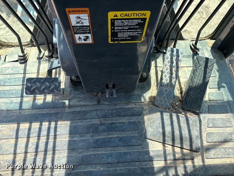 image for item EF3005 2009 John Deere 770D motor grader