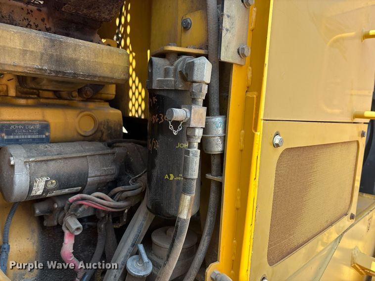 image for item EF3005 2009 John Deere 770D motor grader