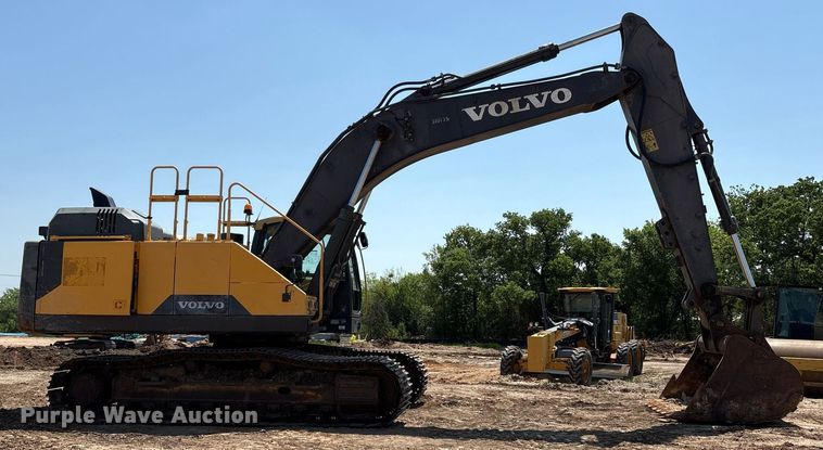 image for item EF3006 2015 Volvo EC350EL excavator