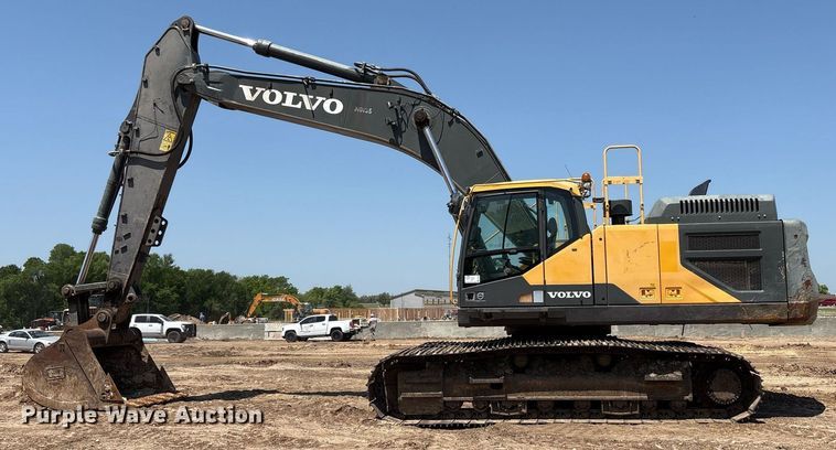 image for item EF3006 2015 Volvo EC350EL excavator