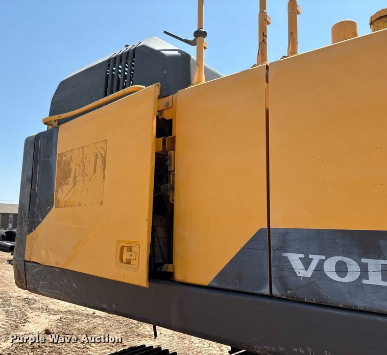 image for item EF3006 2015 Volvo EC350EL excavator