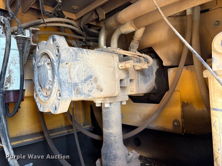 image for item EF3006 2015 Volvo EC350EL excavator