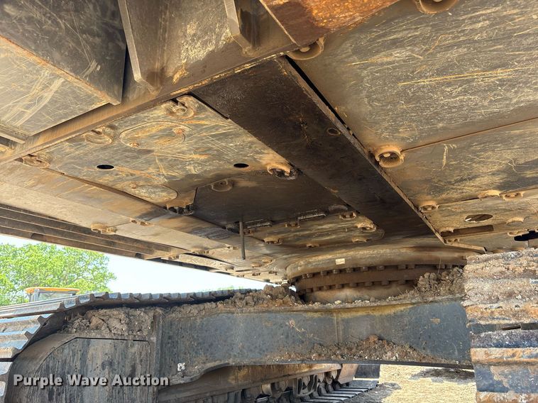 image for item EF3006 2015 Volvo EC350EL excavator