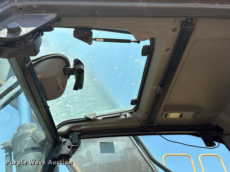 image for item EF3006 2015 Volvo EC350EL excavator