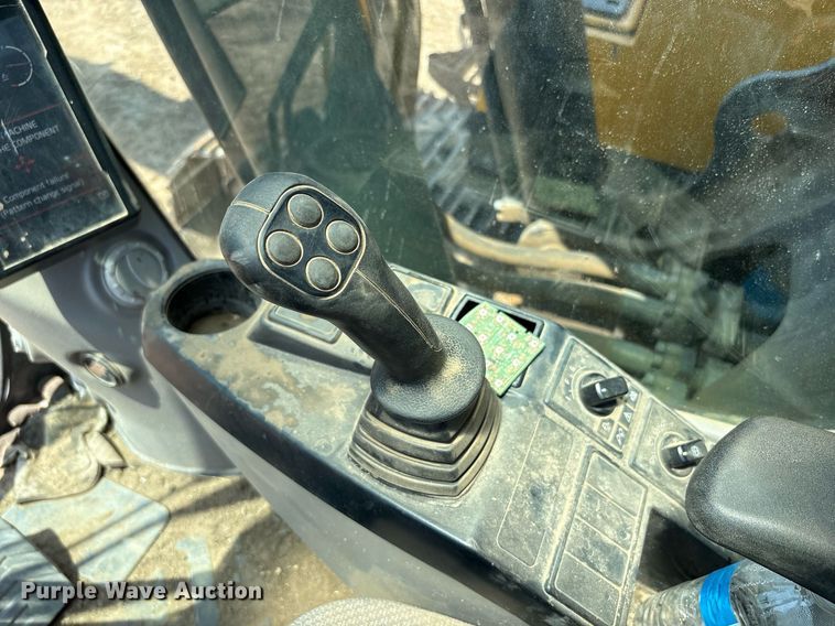 image for item EF3006 2015 Volvo EC350EL excavator