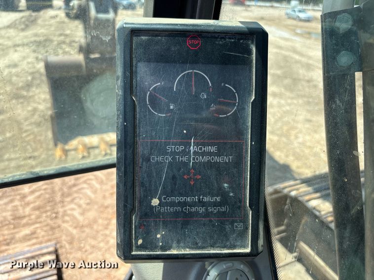 image for item EF3006 2015 Volvo EC350EL excavator