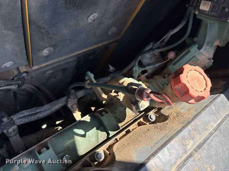 image for item EF3006 2015 Volvo EC350EL excavator