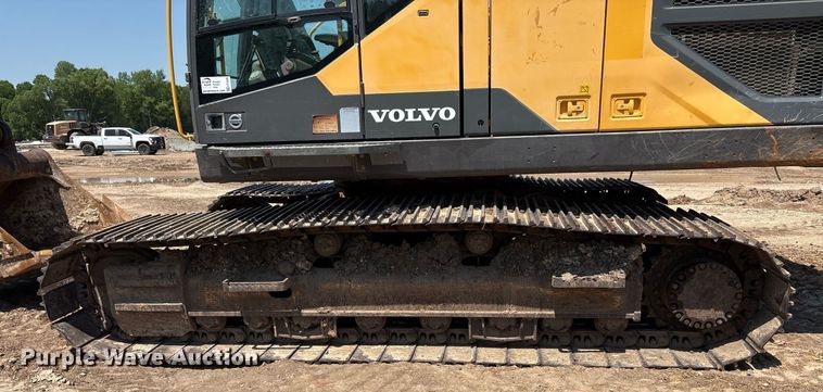image for item EF3006 2015 Volvo EC350EL excavator