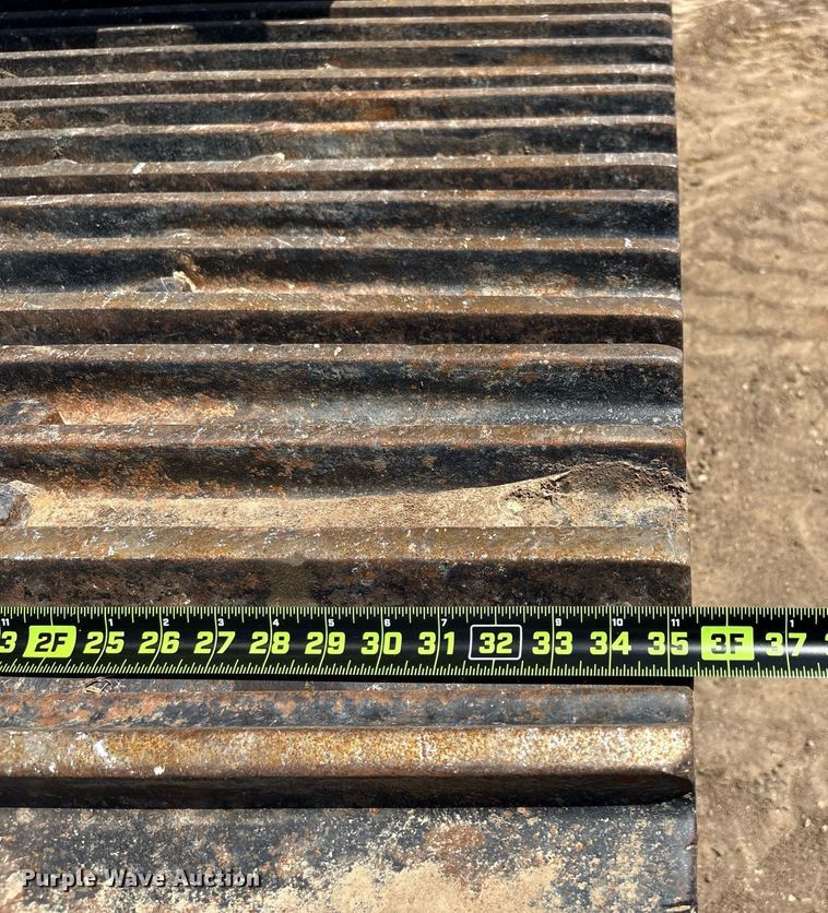 image for item EF3006 2015 Volvo EC350EL excavator