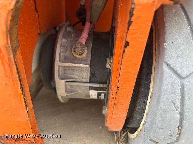 image for item EF3020 2018 Snorkel TM12E vertical lift