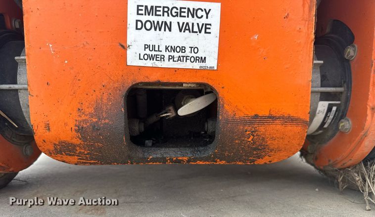 image for item EF3020 2018 Snorkel TM12E vertical lift