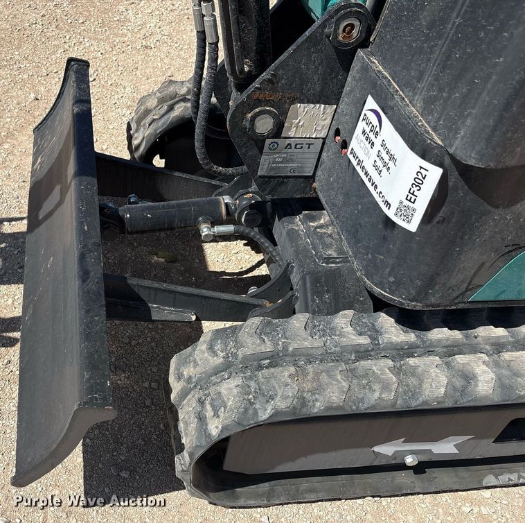 image for item EF3021 2024 AGT QH13R mini excavator