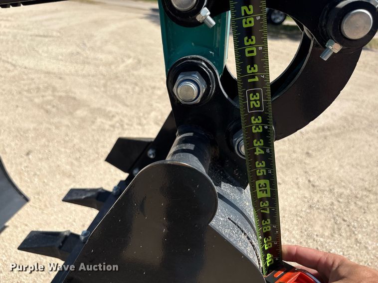 image for item EF3021 2024 AGT QH13R mini excavator