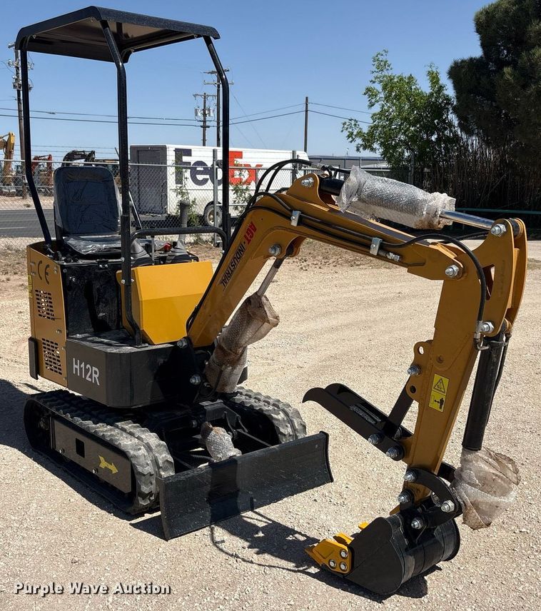 image for item EF3022 2024 AGT H12R mini excavator