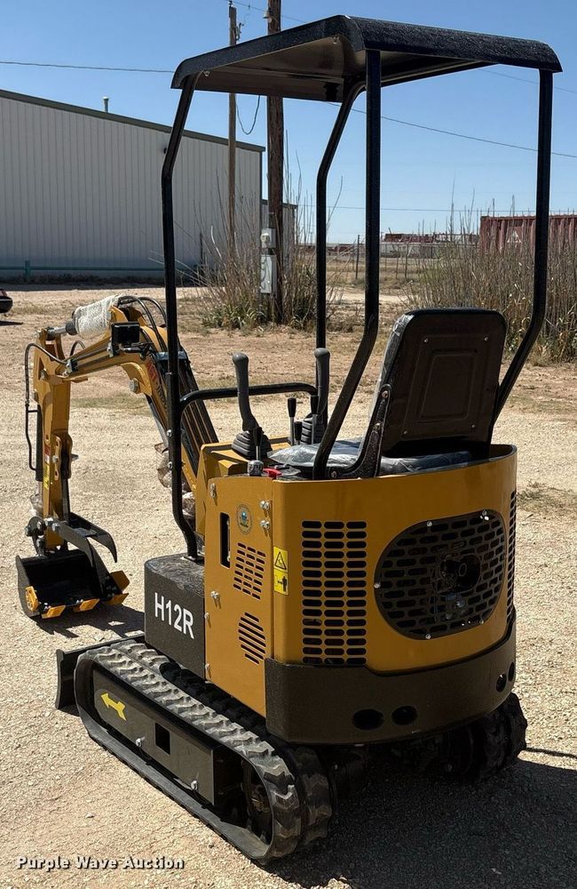 image for item EF3023 2024 AGT H12R mini excavator
