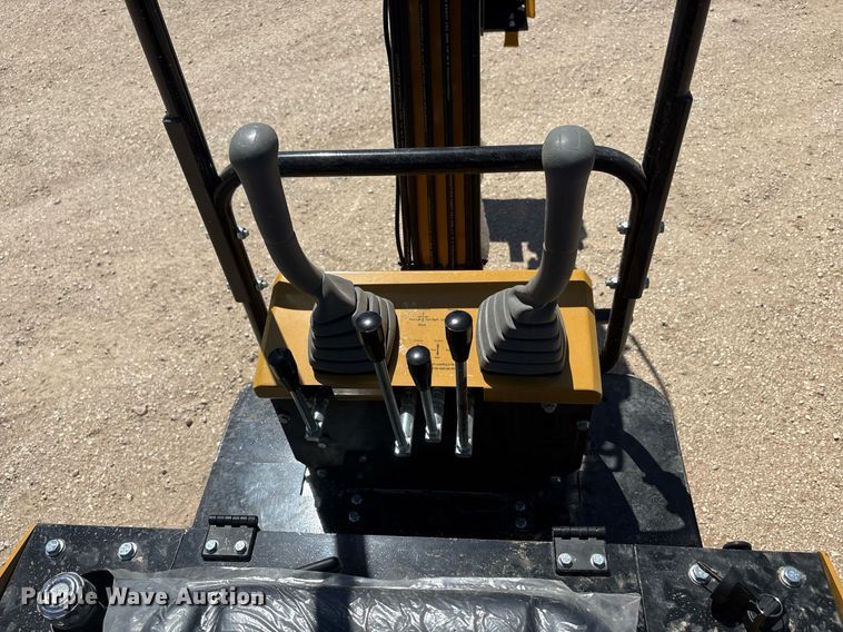 image for item EF3023 2024 AGT H12R mini excavator