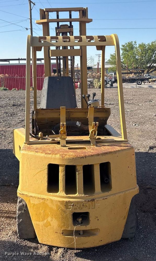 image for item EF3026 Yale GP-050 forklift