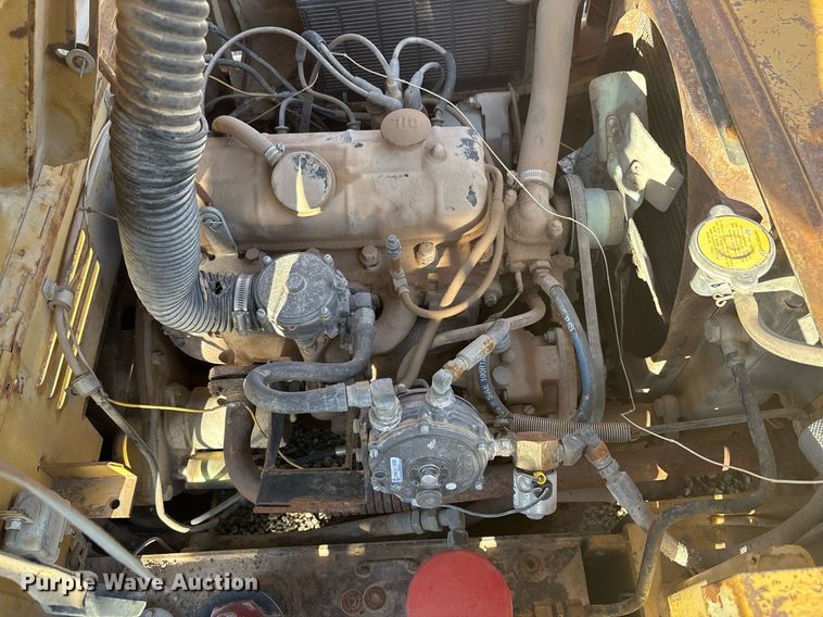 image for item EF3026 Yale GP-050 forklift