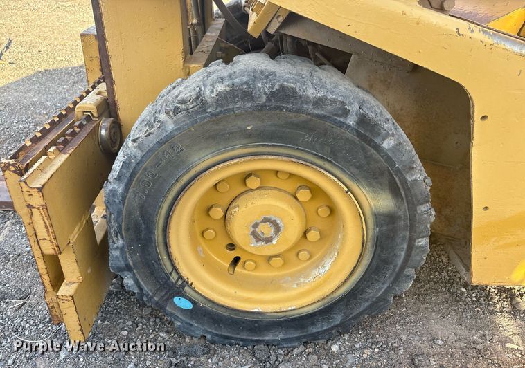 image for item EF3026 Yale GP-050 forklift