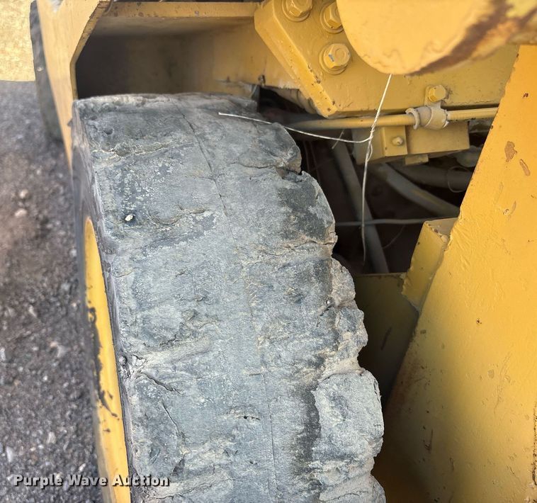 image for item EF3026 Yale GP-050 forklift