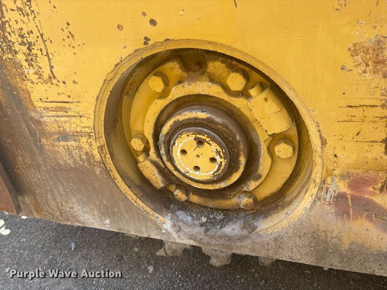 image for item EF3036 1986 Caterpillar PR450 milling machine