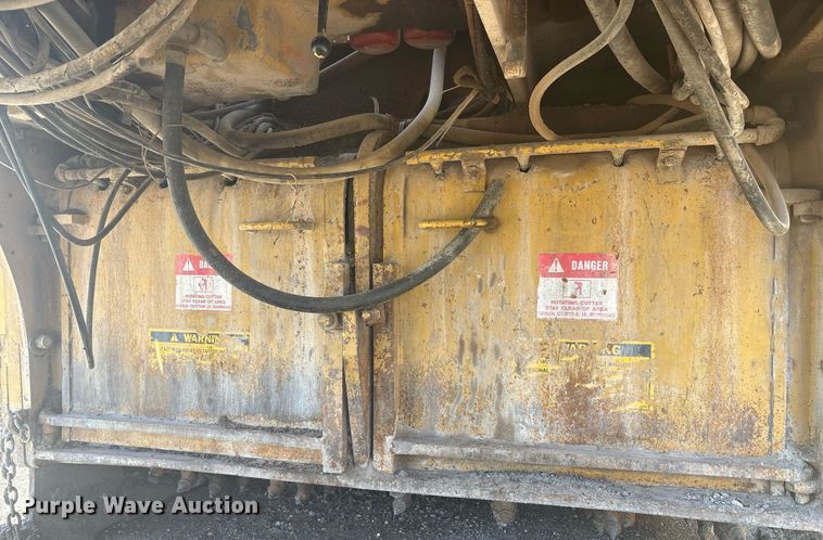 image for item EF3036 1986 Caterpillar PR450 milling machine