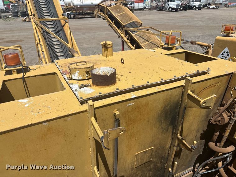 image for item EF3036 1986 Caterpillar PR450 milling machine