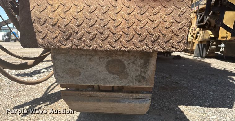 image for item EF3036 1986 Caterpillar PR450 milling machine