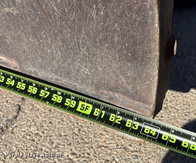 image for item EF3038 2005 Ditch Witch RT40 trencher