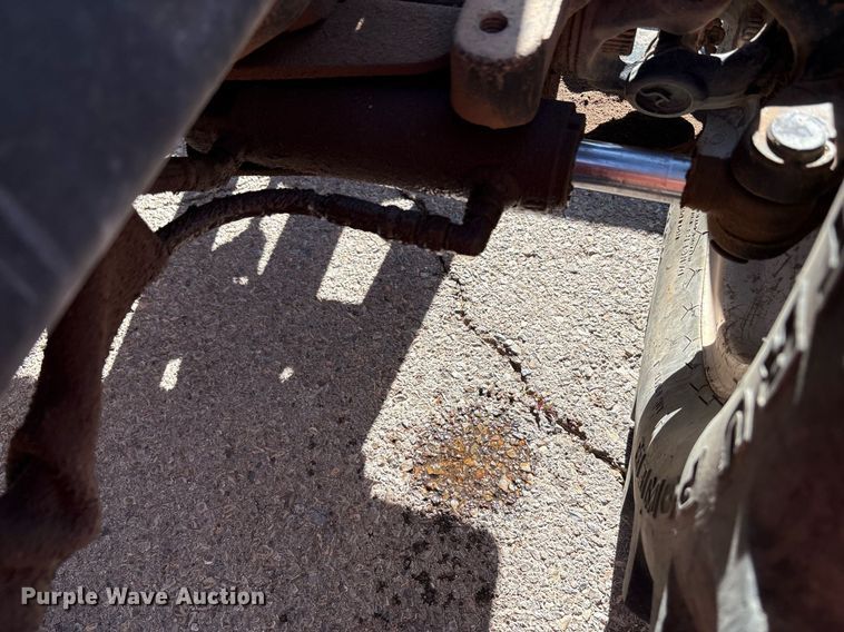 image for item EF3038 2005 Ditch Witch RT40 trencher