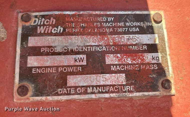 image for item EF3038 2005 Ditch Witch RT40 trencher