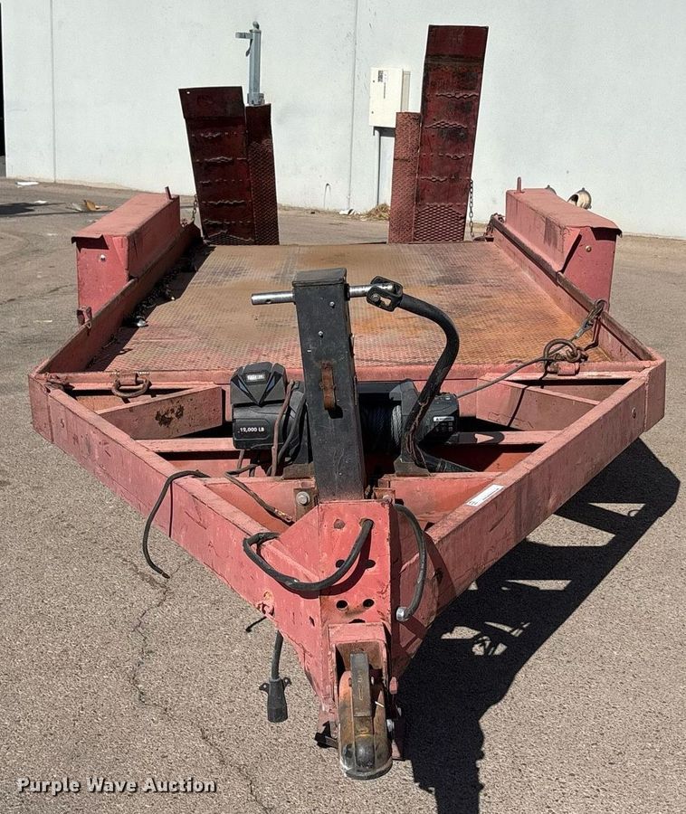 image for item EF3038 2005 Ditch Witch RT40 trencher