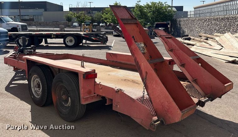 image for item EF3038 2005 Ditch Witch RT40 trencher