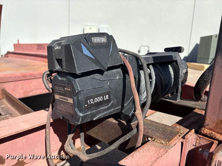 image for item EF3038 2005 Ditch Witch RT40 trencher