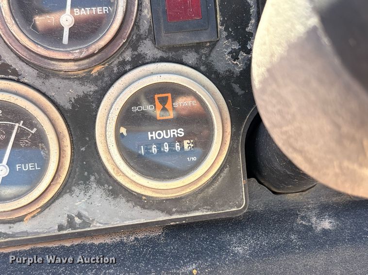 image for item EF3038 2005 Ditch Witch RT40 trencher