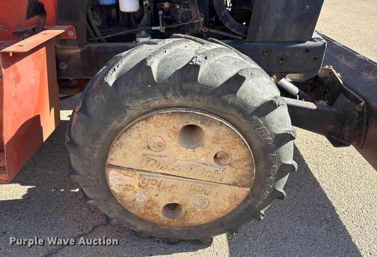 image for item EF3038 2005 Ditch Witch RT40 trencher