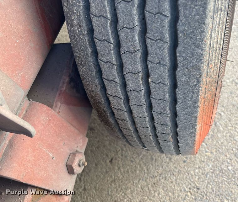 image for item EF3038 2005 Ditch Witch RT40 trencher