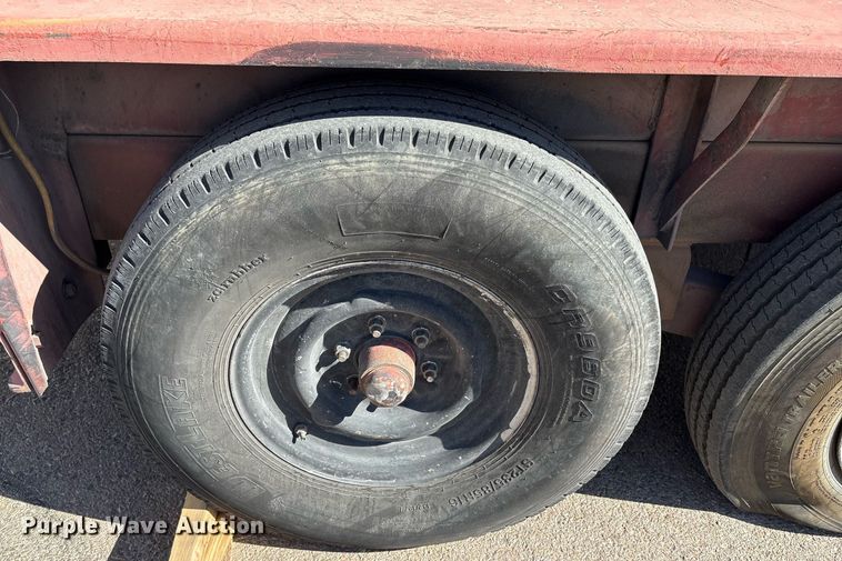 image for item EF3038 2005 Ditch Witch RT40 trencher