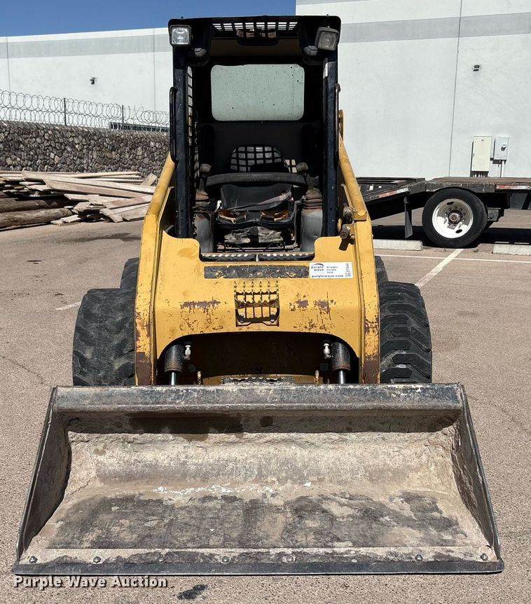 image for item EF3040 2008 Caterpillar 236B skid steer loader