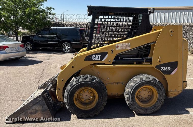 image for item EF3040 2008 Caterpillar 236B skid steer loader