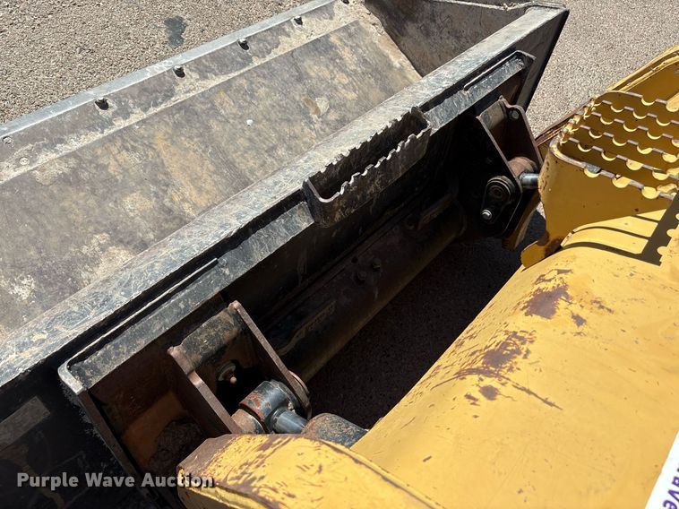 image for item EF3040 2008 Caterpillar 236B skid steer loader