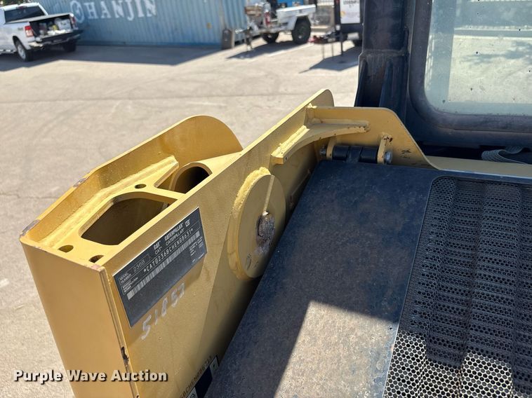 image for item EF3040 2008 Caterpillar 236B skid steer loader