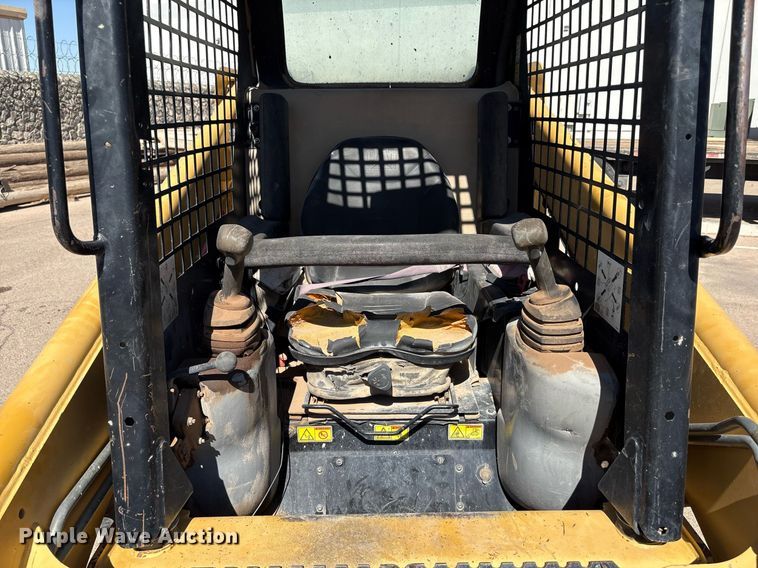 image for item EF3040 2008 Caterpillar 236B skid steer loader