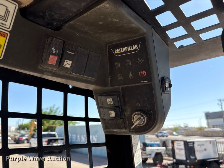 image for item EF3040 2008 Caterpillar 236B skid steer loader