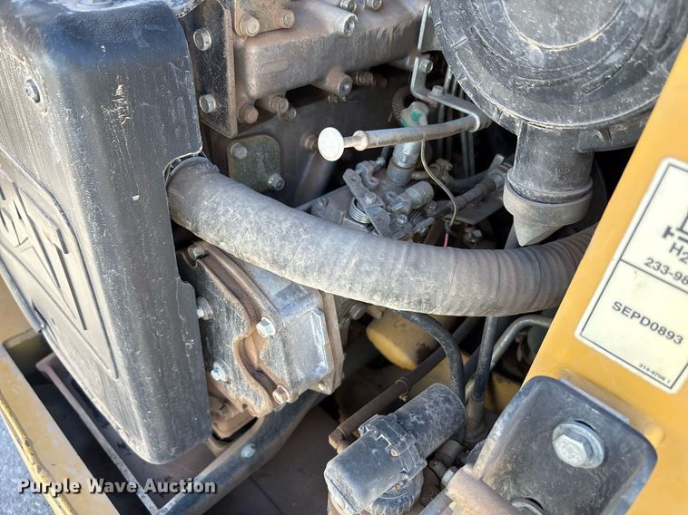 image for item EF3040 2008 Caterpillar 236B skid steer loader