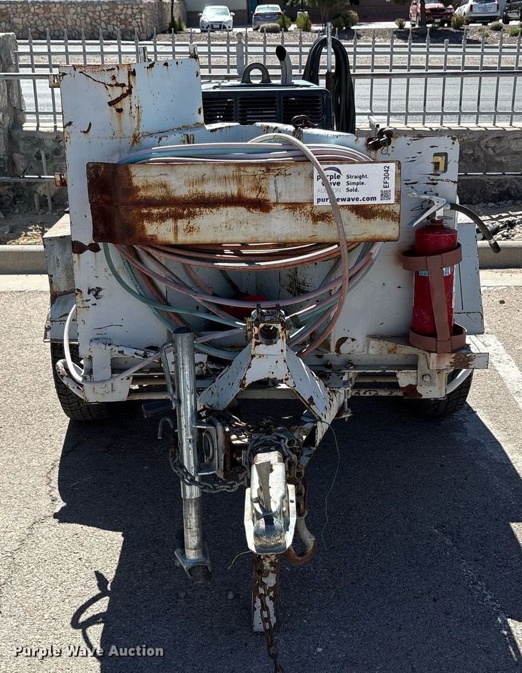 image for item EF3042 Miller Bobcat 225 welder/generator