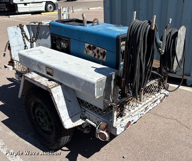 image for item EF3042 Miller Bobcat 225 welder/generator